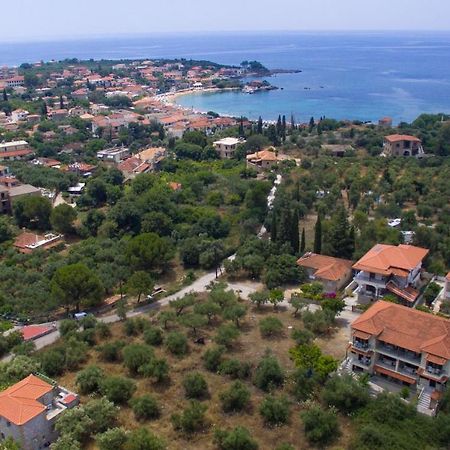 Theano Apartments Stoupa Luaran gambar